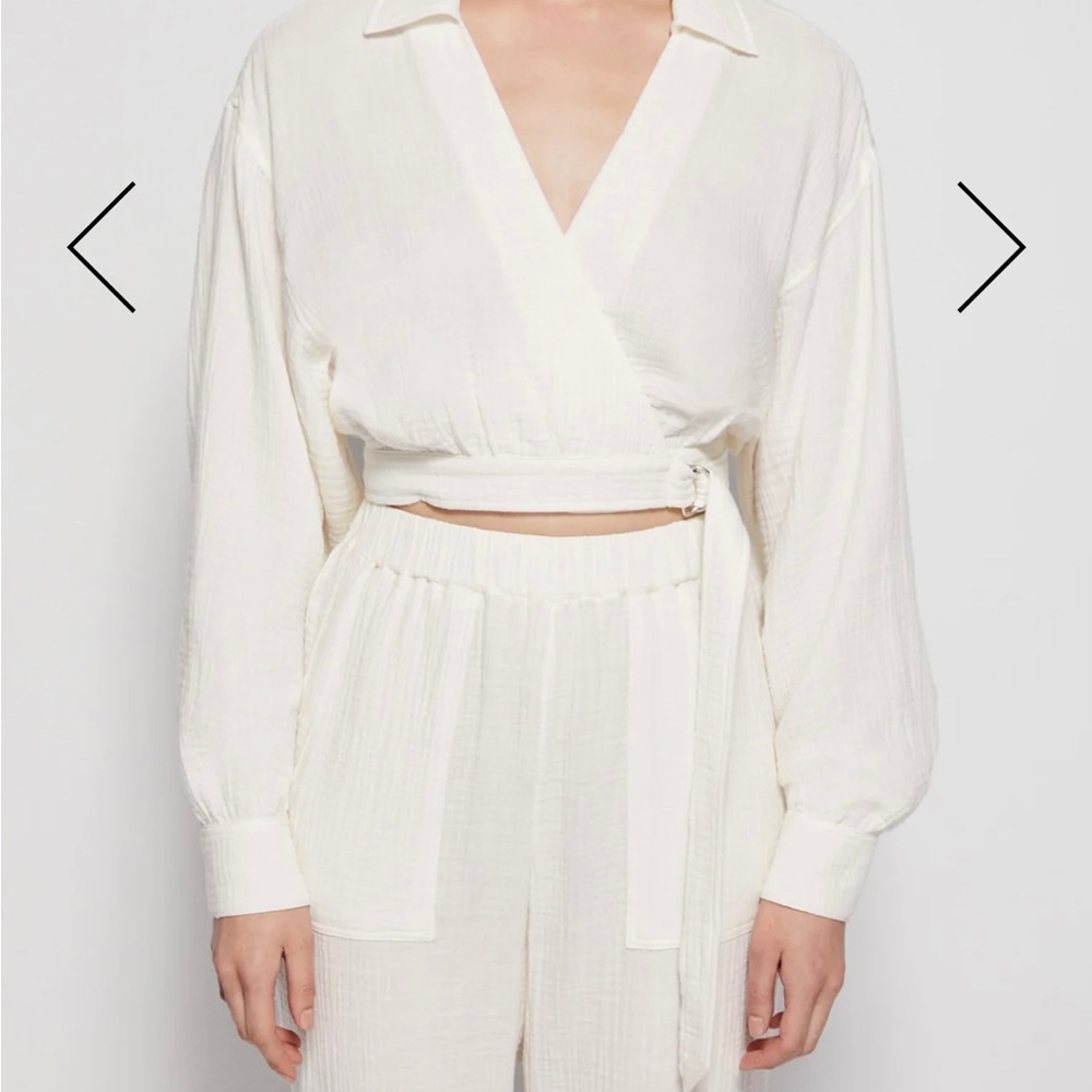 Johnathan Simkhai Hattie coverup wrap top sm Medium